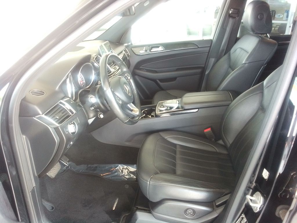 2016 Mercedes-Benz GLE-Class Image 16