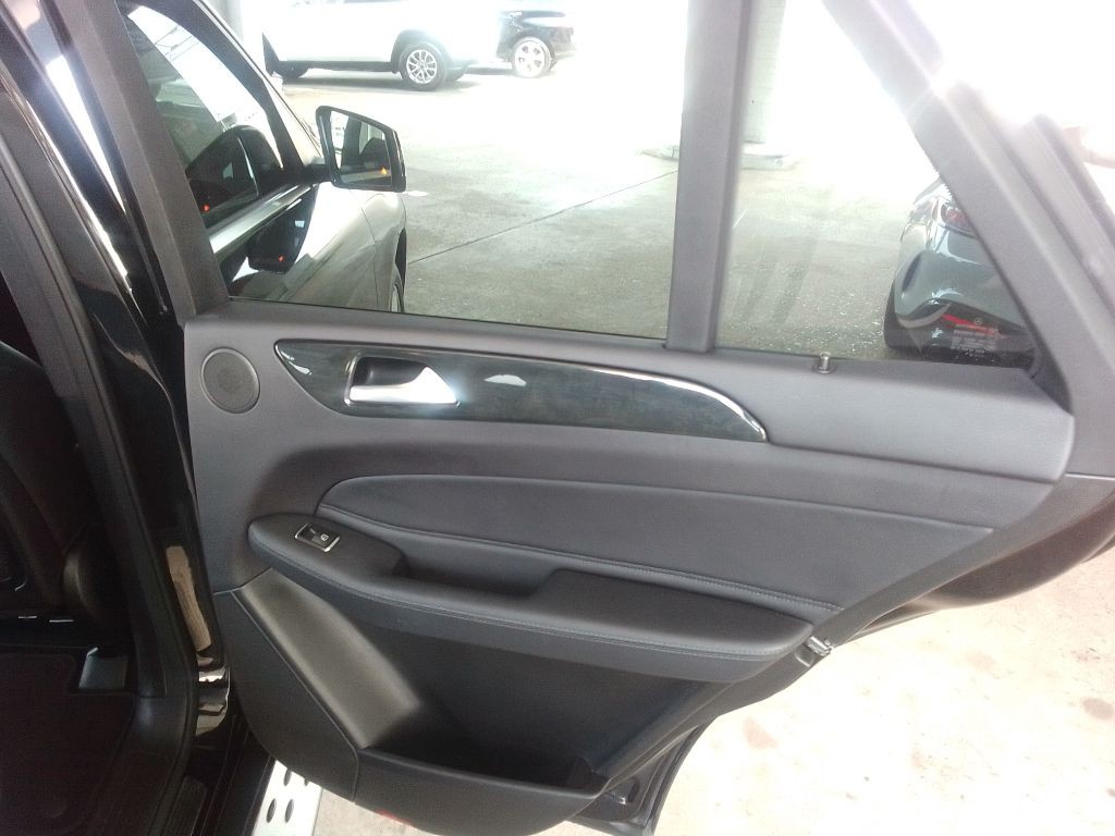 2016 Mercedes-Benz GLE-Class Image 24