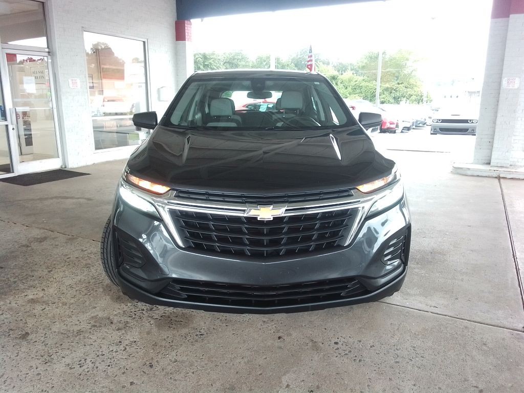 2022 Chevrolet Equinox Image 2