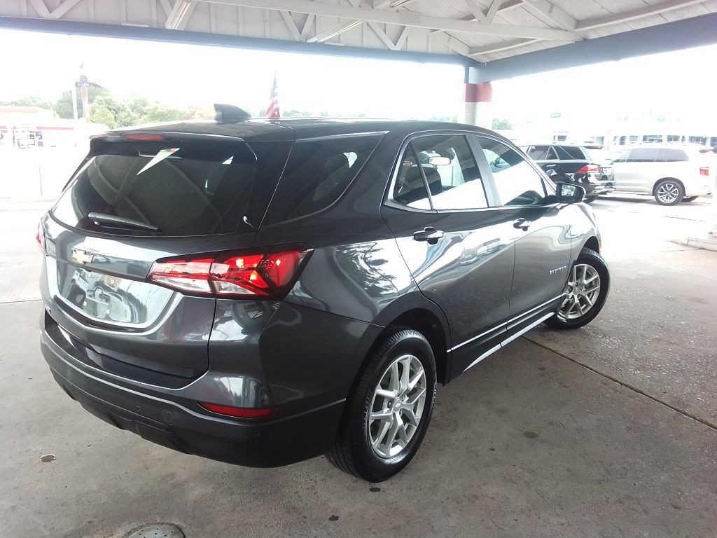 2022 Chevrolet Equinox Image 5