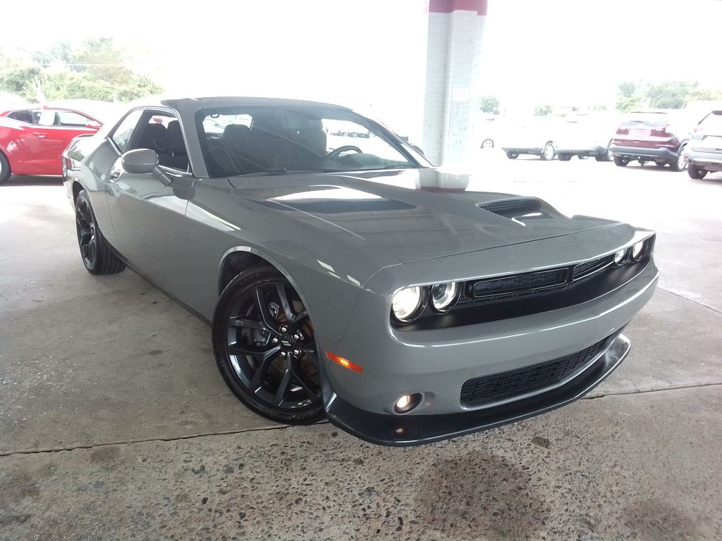 2019 Dodge Challenger Image 3