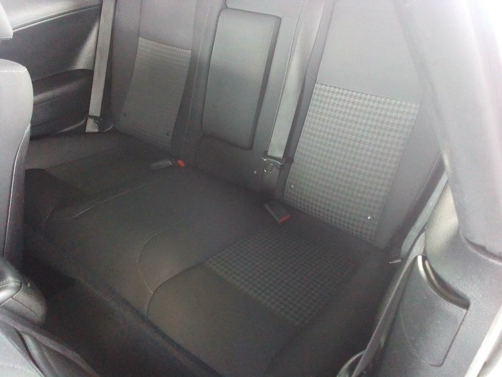 2019 Dodge Challenger Image 15