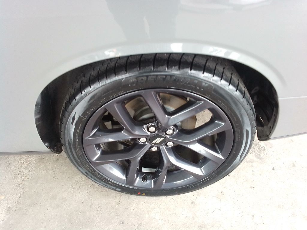 2019 Dodge Challenger Image 23
