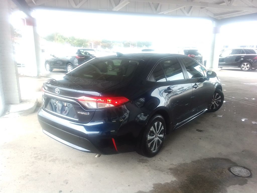 2021 Toyota Corolla Image 5