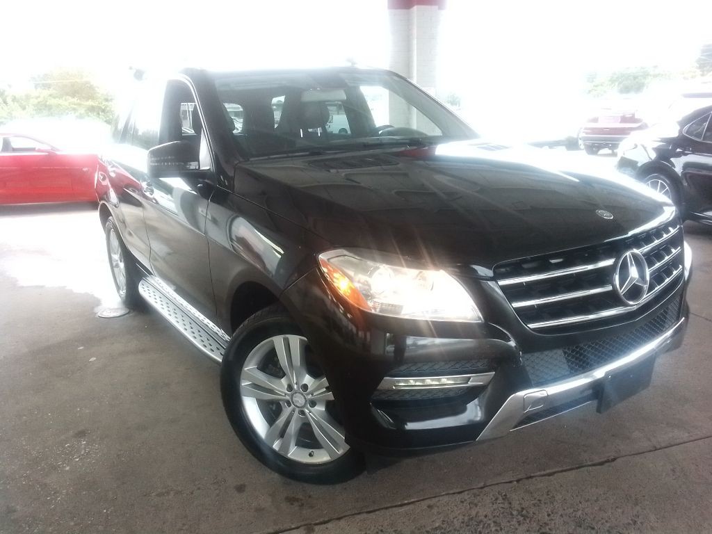 2015 Mercedes-Benz M-Class Image 3