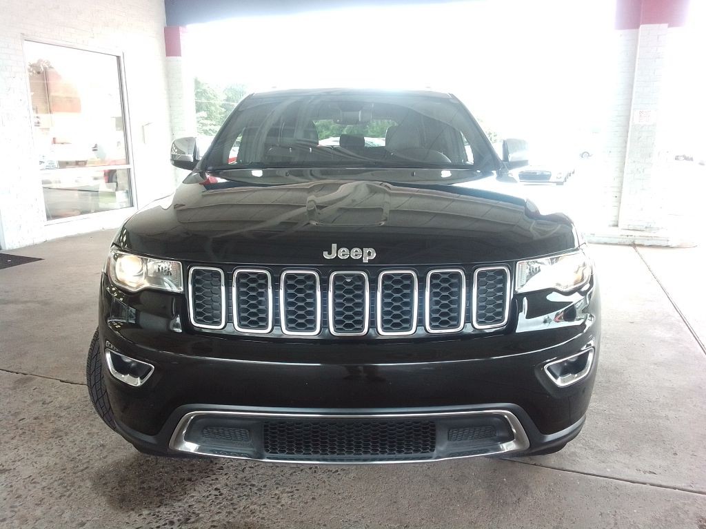 2020 Jeep Grand Cherokee Image 2