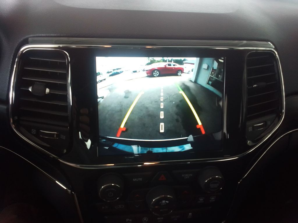 2020 Jeep Grand Cherokee Image 12