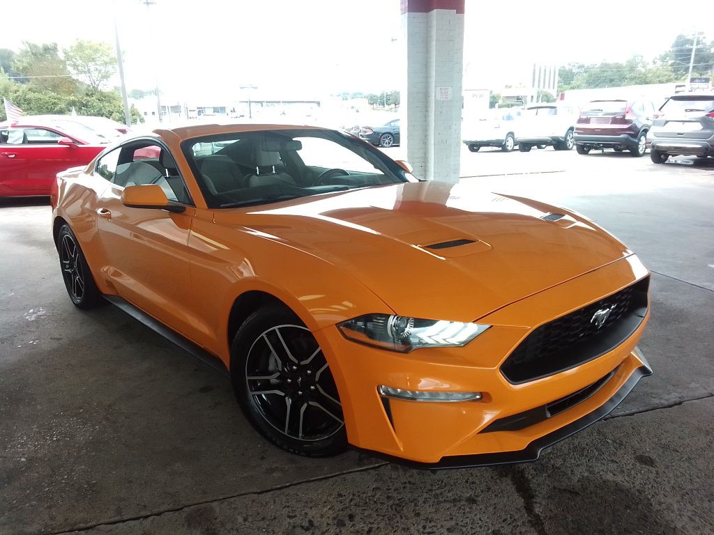 2019 Ford Mustang Image 3