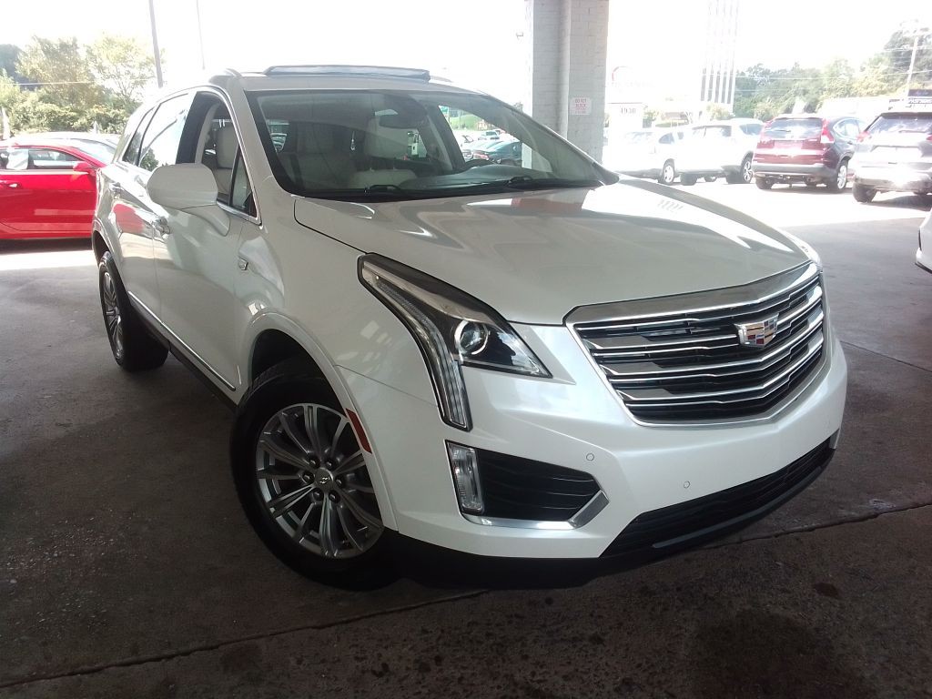 2017 Cadillac XT5 Image 3