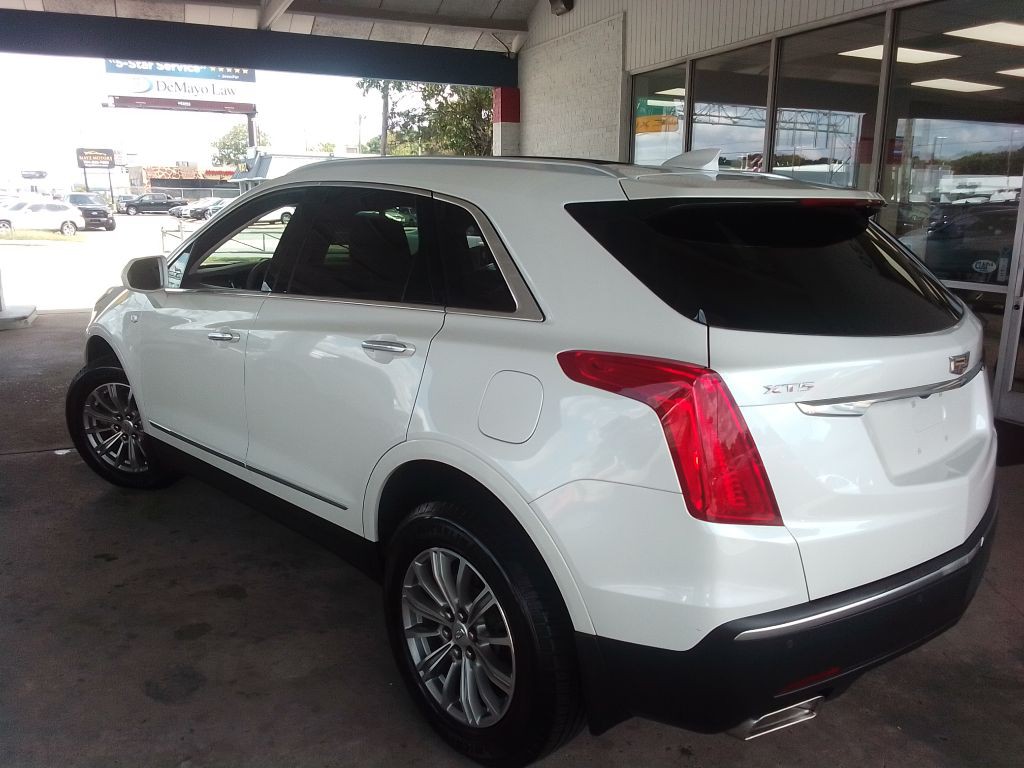 2017 Cadillac XT5 Image 4