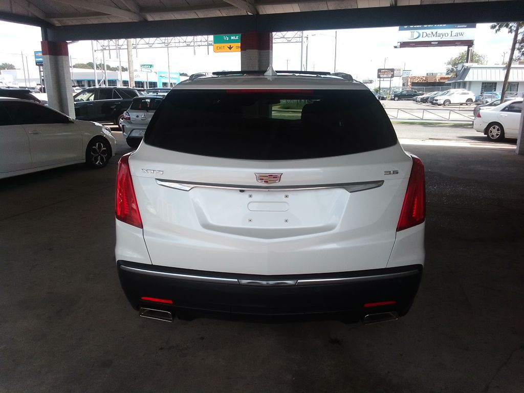 2017 Cadillac XT5 Image 6
