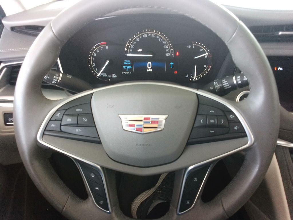 2017 Cadillac XT5 Image 8