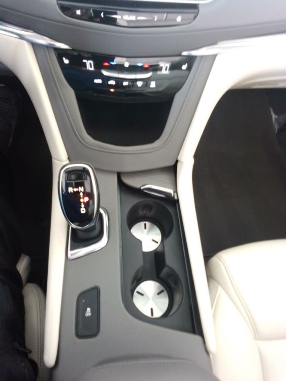 2017 Cadillac XT5 Image 11