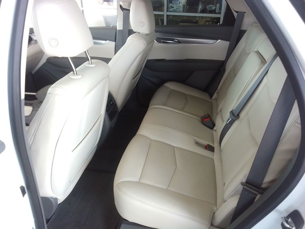 2017 Cadillac XT5 Image 17