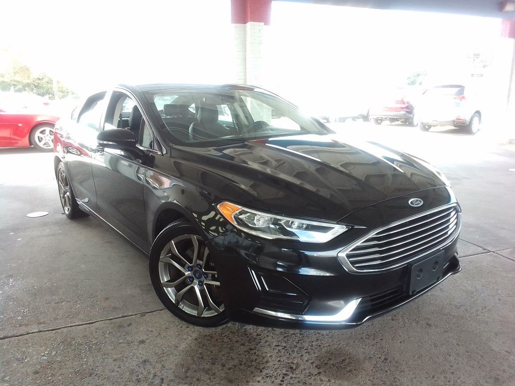 2020 Ford Fusion Image 3