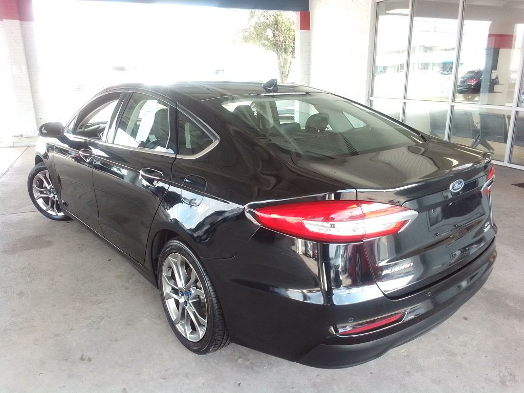 2020 Ford Fusion Image 4