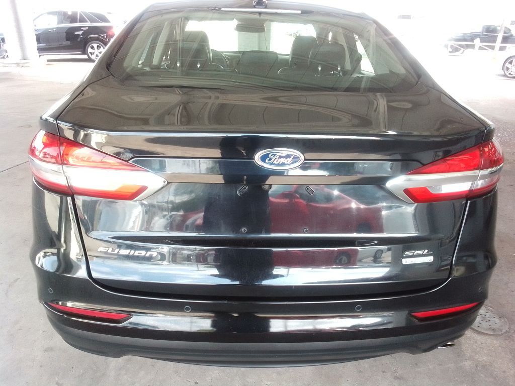 2020 Ford Fusion Image 6