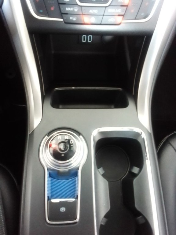 2020 Ford Fusion Image 11
