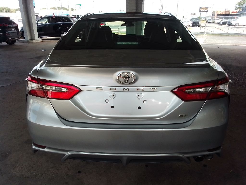 2018 Toyota Camry Image 6