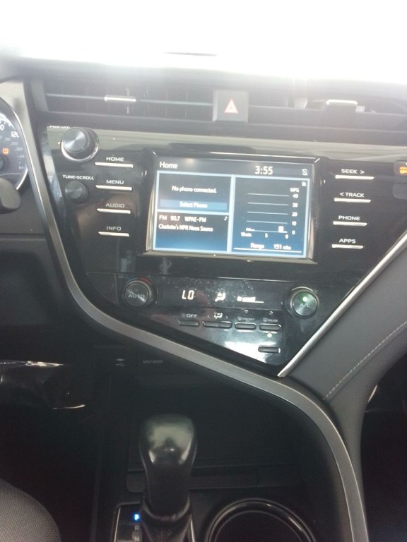 2018 Toyota Camry Image 9