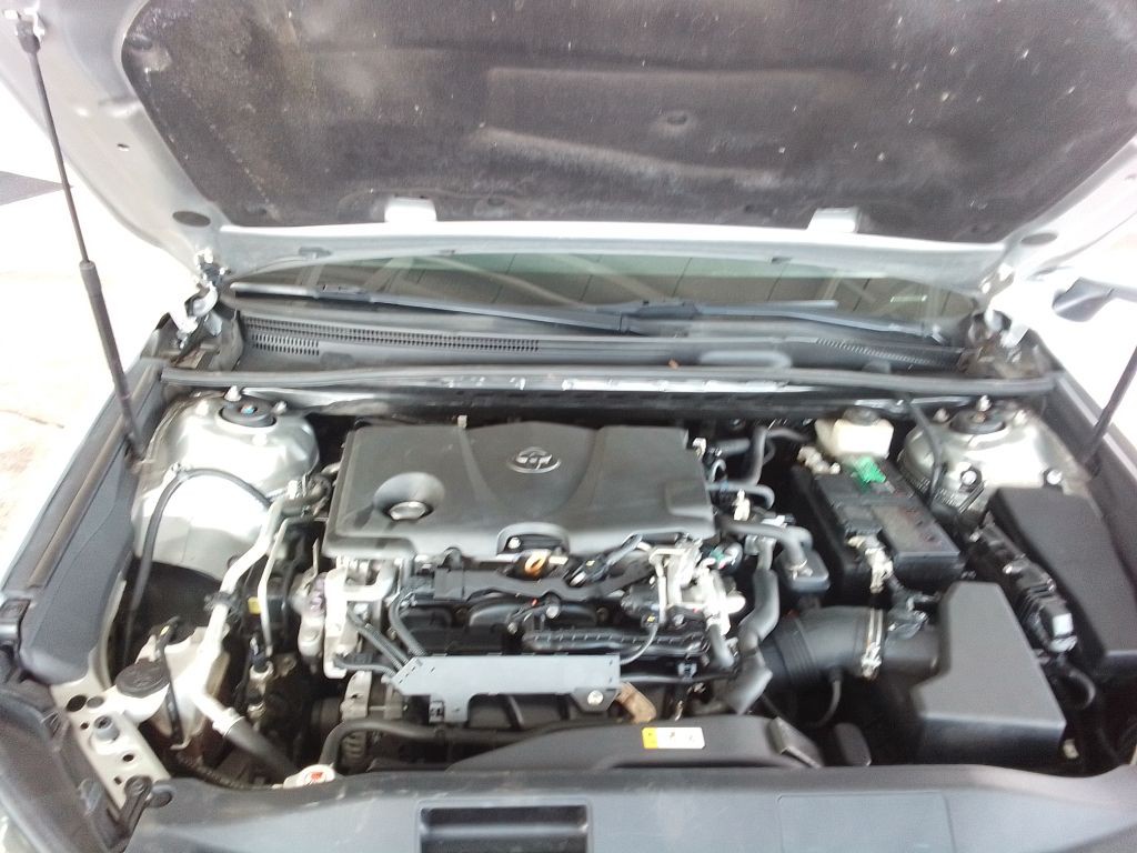 2018 Toyota Camry Image 23