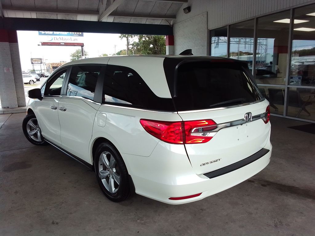 2018 Honda Odyssey Image 4
