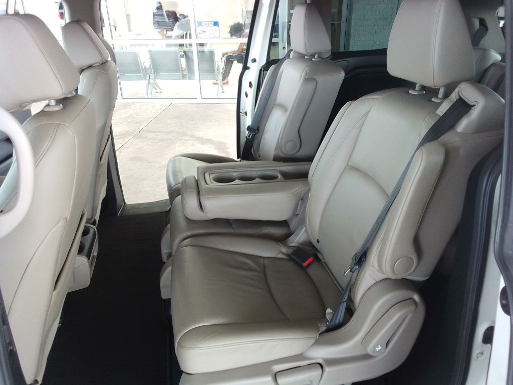 2018 Honda Odyssey Image 18