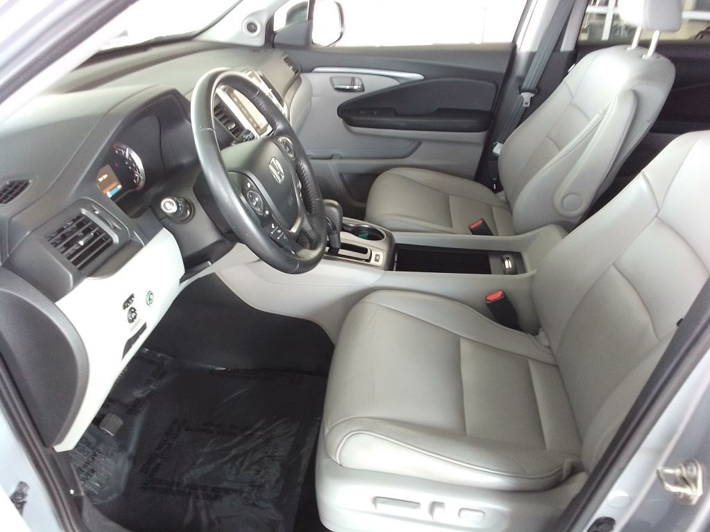 2016 Honda Pilot Image 15