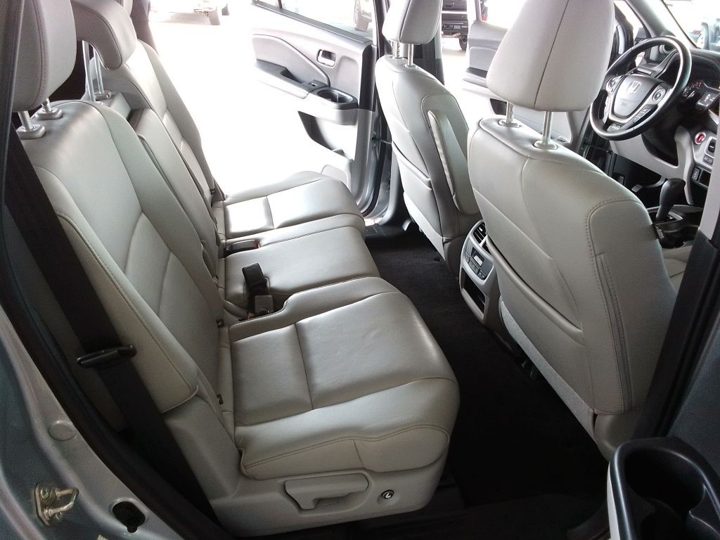 2016 Honda Pilot Image 19