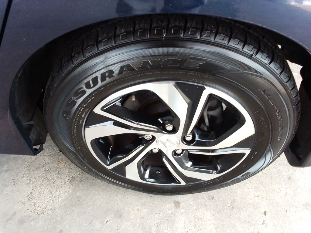 2017 Honda Accord Image 22