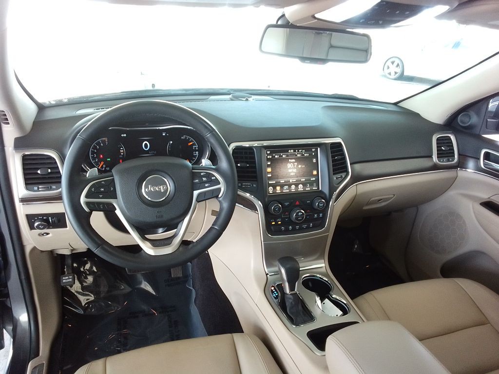 2016 Jeep Grand Cherokee Image 7