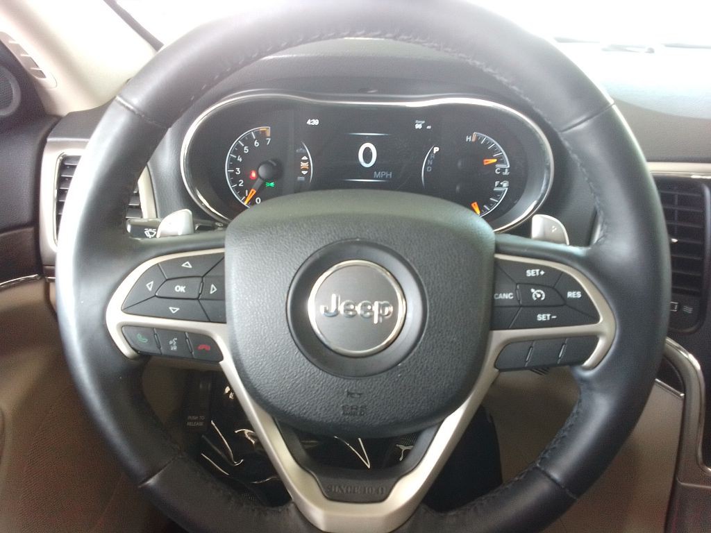 2016 Jeep Grand Cherokee Image 8