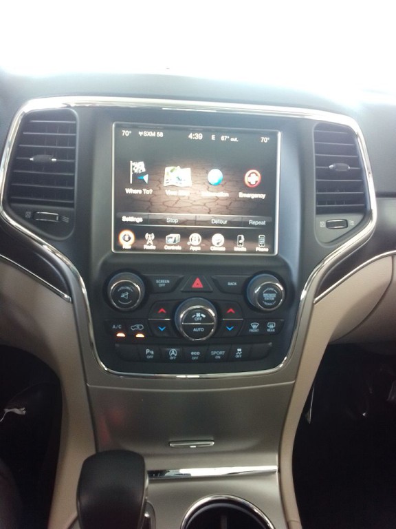 2016 Jeep Grand Cherokee Image 9