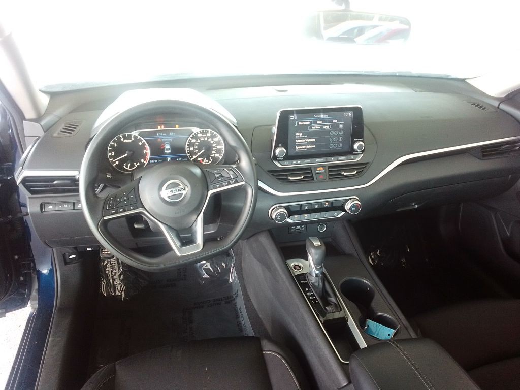 2019 Nissan Altima Image 7