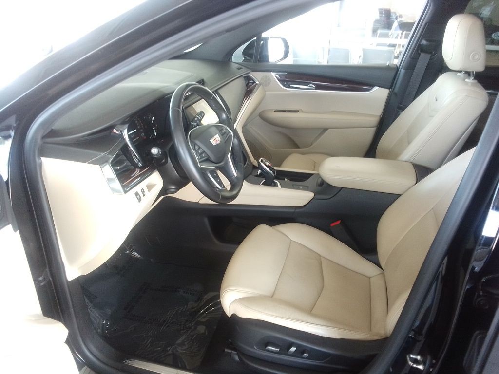 2018 Cadillac XT5 Image 17