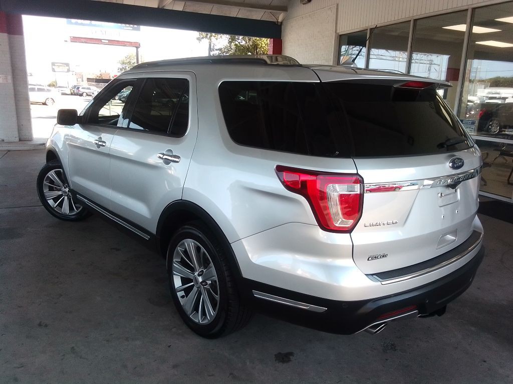 2018 Ford Explorer Image 4