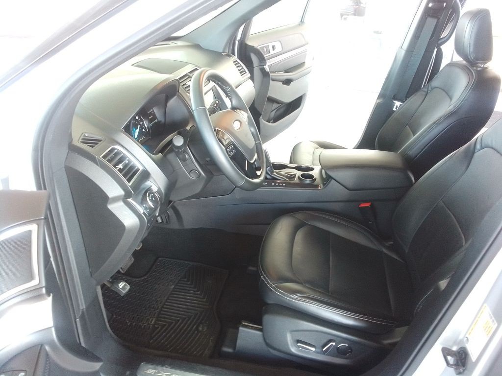 2018 Ford Explorer Image 17