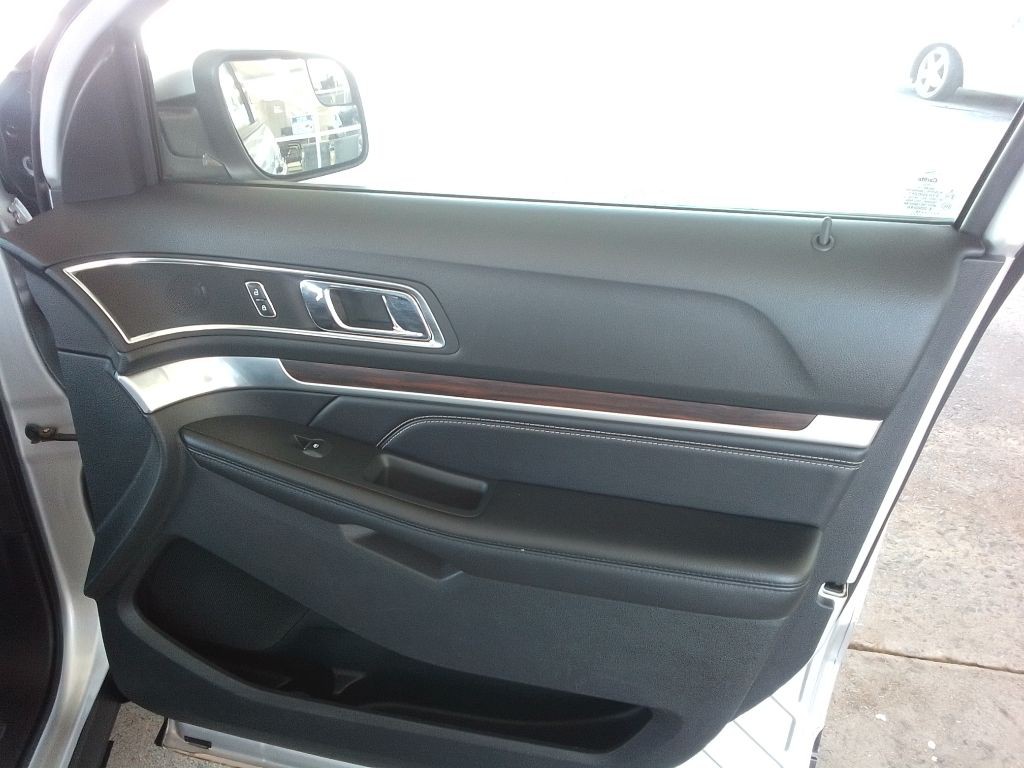 2018 Ford Explorer Image 23