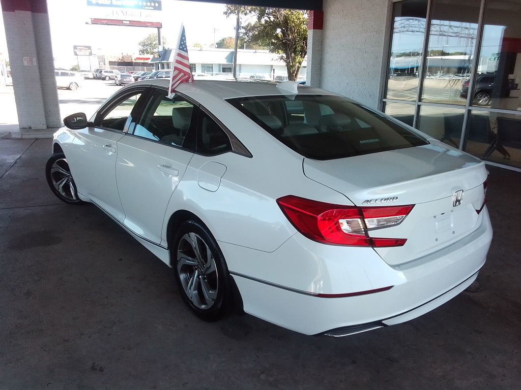 2018 Honda Accord Image 4