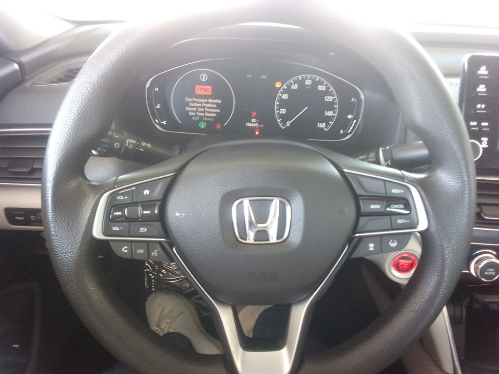 2018 Honda Accord Image 8