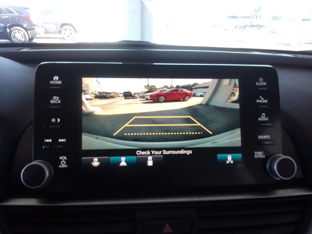 2018 Honda Accord Image 14
