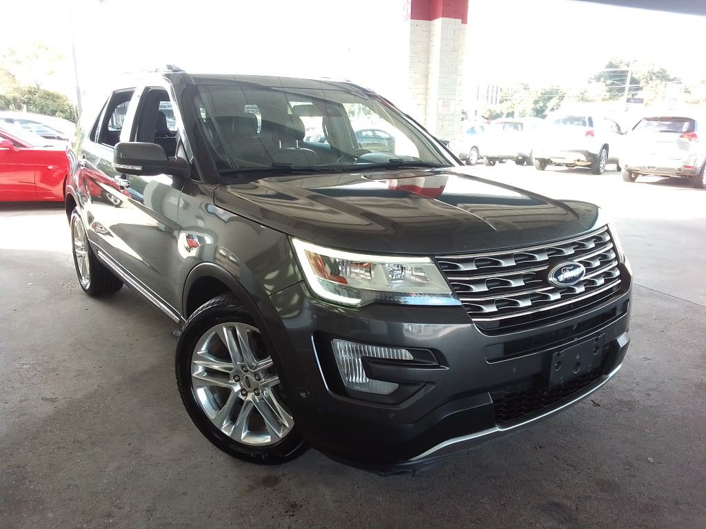 2017 Ford Explorer Image 3