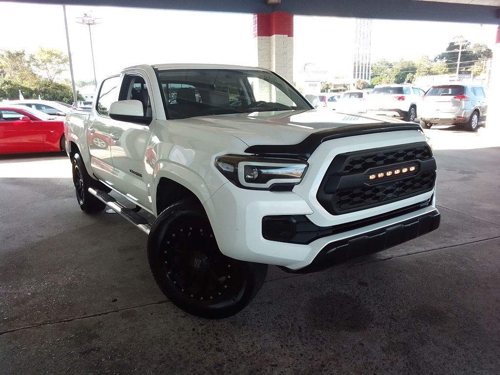 2016 Toyota Tacoma Image 3