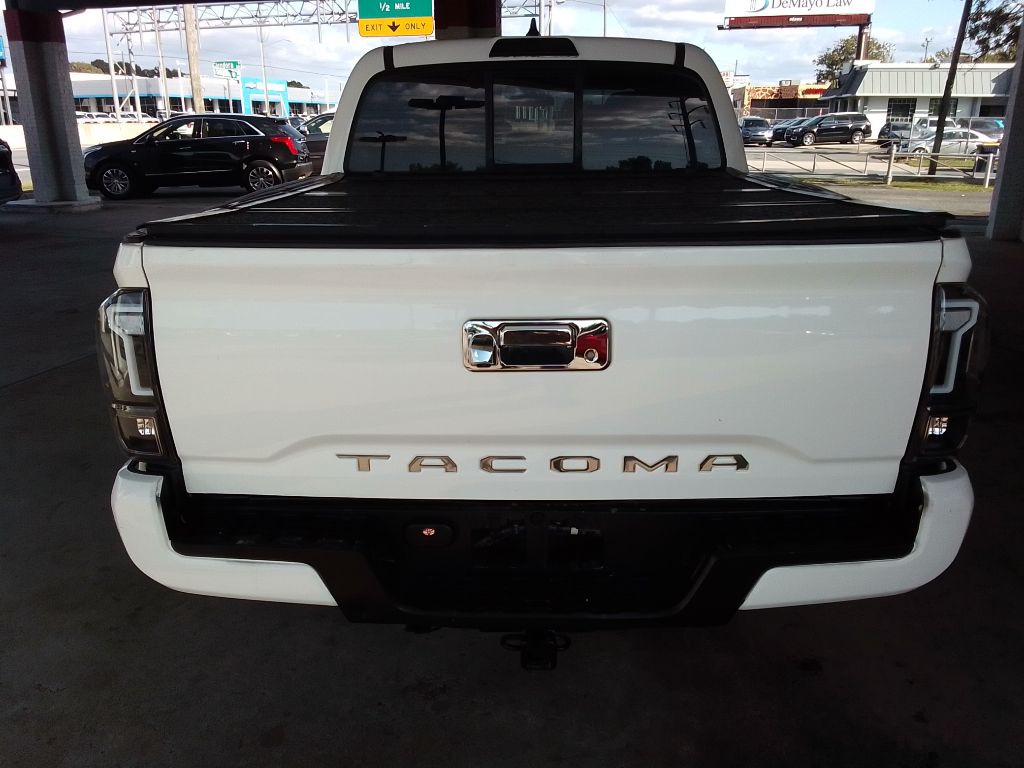 2016 Toyota Tacoma Image 6