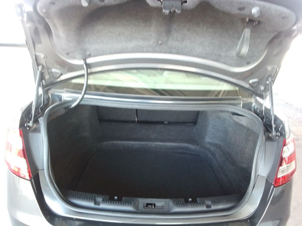 2018 Ford Taurus Image 17