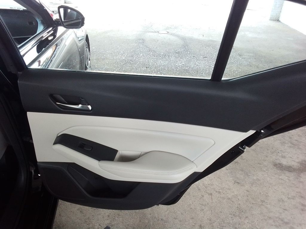 2019 Nissan Altima Image 22