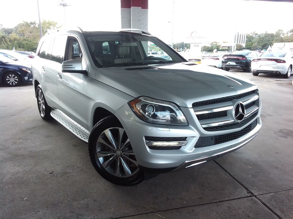 2014 Mercedes-Benz GL-Class Image 3
