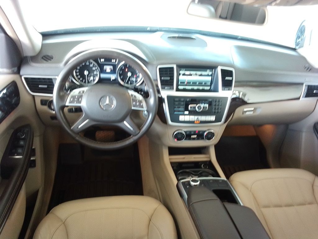 2014 Mercedes-Benz GL-Class Image 7