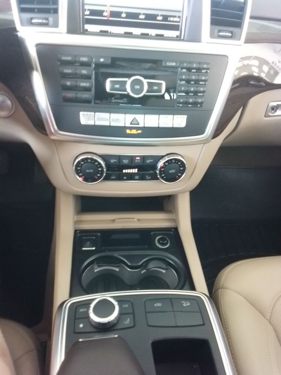 2014 Mercedes-Benz GL-Class Image 10