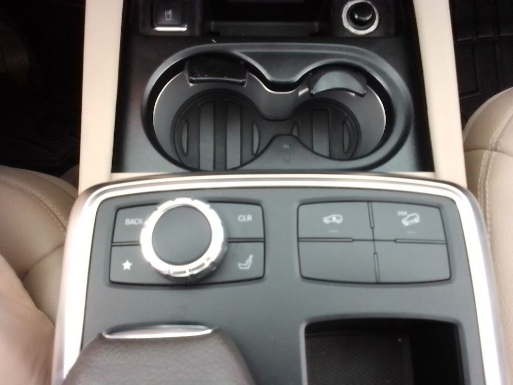 2014 Mercedes-Benz GL-Class Image 12